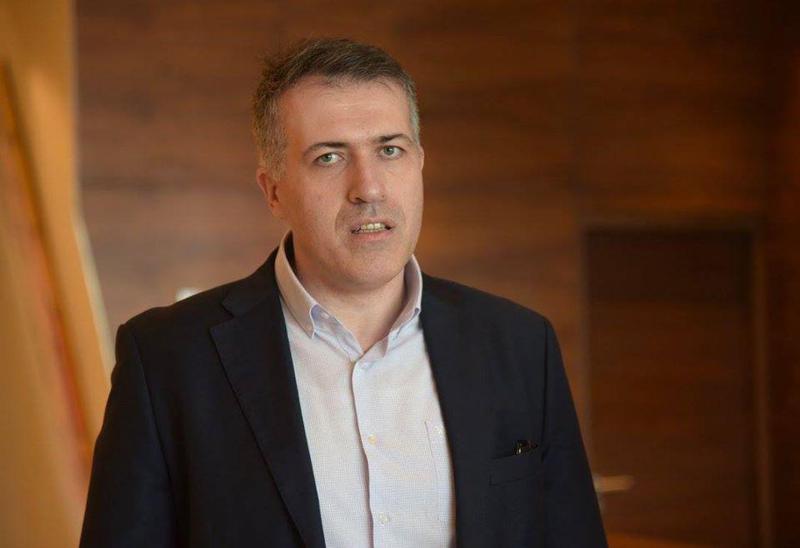 "როცა უყურებ, რომ ქვეყნის პრეზიდენტს ასე ამცირებენ, აფორთხიალებენ, ეს ქვეყანა აღარ არის - ტერორისტულ ორგანიზაციასთან გვაქვს საქმე" - სერგო ჩიხლაძე