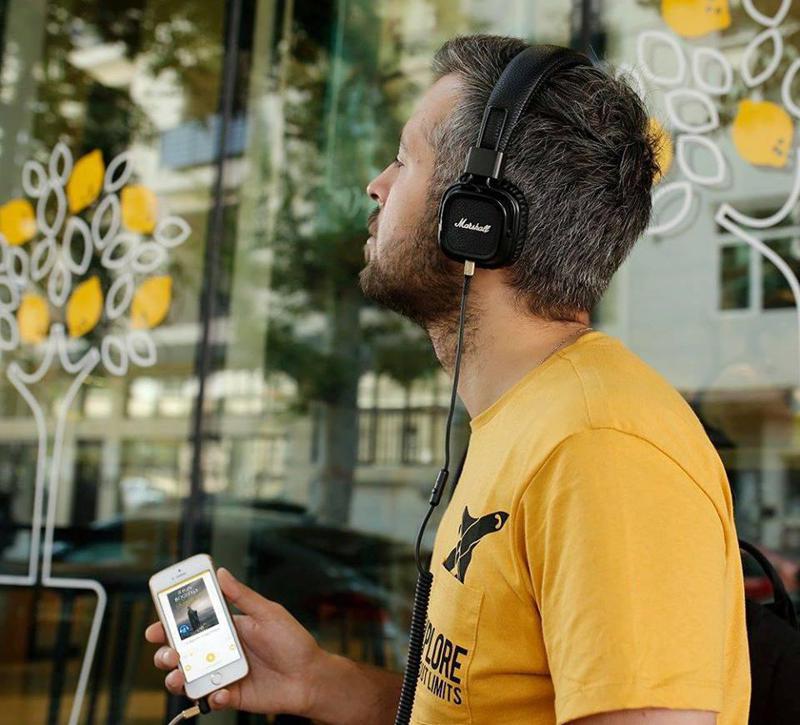 5 აუდიოწიგნი, რომელიც რიგში დროის გასაყვანად დაგეხმარებათ