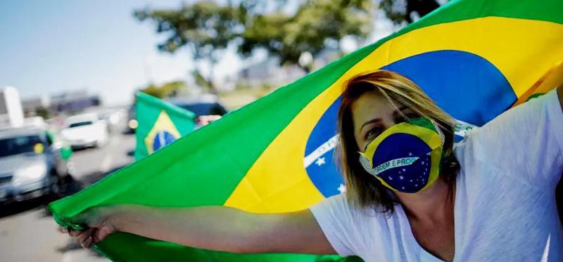 კორონავირუსის უმძიმესი შედეგი ბრაზილიაში - ქვეყანაში, რომლის პრეზიდენტიც ვირუსს "უბრალო გრიპს" უწოდებდა, კლინიკები პაციენტებს ვეღარ იტევს