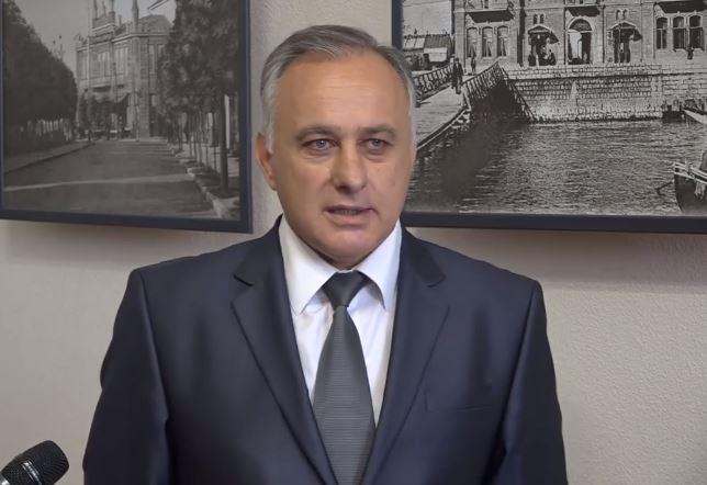 ვინ არის ავთანდილ სურმანიძე, რომელიც სოხუმის "მერის" მოადგილედ დაინიშნა - "რა მნიშვნელობა აქვს ეროვნებას?! ქართული მხოლოდ გვარი აქვს..."