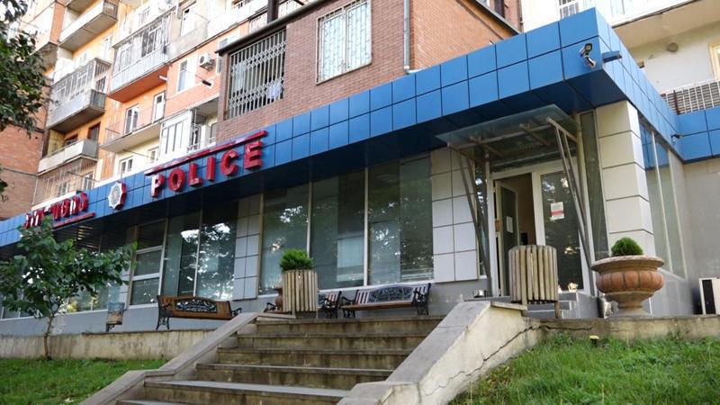 წერეთელზე, სკვერში ჯგუფურად ჩადენილი დაჭრის ფაქტზე 29 და 24 წლის ახალგაზრდები დააკავეს