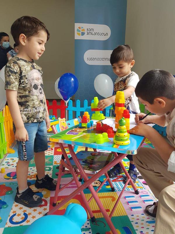 „ჯეო ჰოსპიტალს“-ის რეგიონულ სამედიცინო ცენტრებში ბავშვთა დაცვის დღე აღნიშნეს