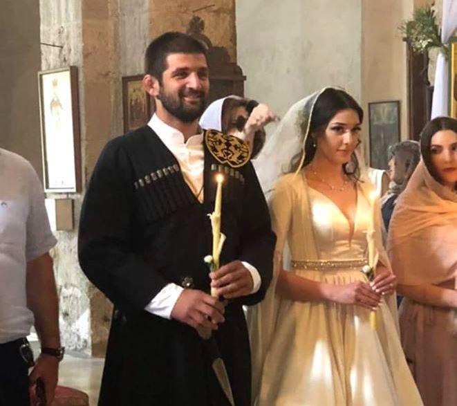 მოჭიდავე გენო პეტრიაშვილი დაქორწინდა - ვინ არის სპორტსმენის რჩეული