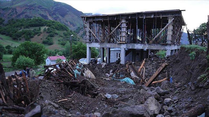 ფოტოები თურქეთის პროვინციიდან, სადაც მიწისძვრას ნგრევა და მსხვერპლი მოჰყვა