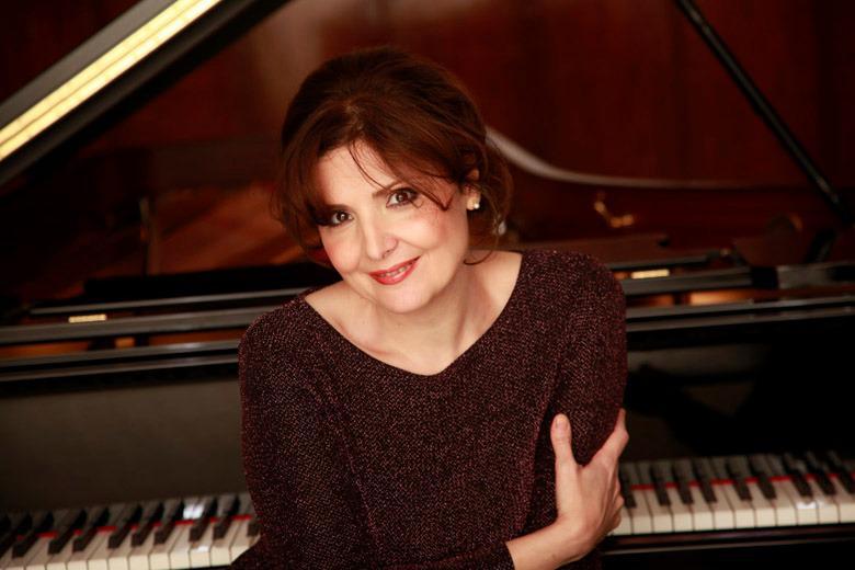 აჭარის მთავრობის კულტურის მინისტრად ელისო ბოლქვაძე დაინიშნა - "განსაკუთრებული მადლობა, მინდა, გადავუხადო ჩვენს გუნდს, ბატონ ბიძინა ივანიშვილს"