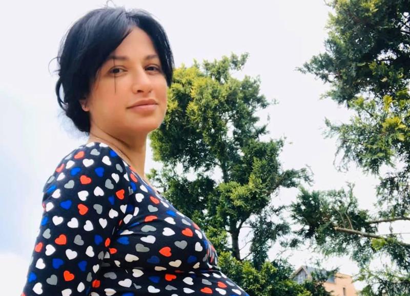 ნინო სურგულაძე ტყუპ შვილთან ერთად - მომღერალი ახალ ფოტოებს აქვეყნებს