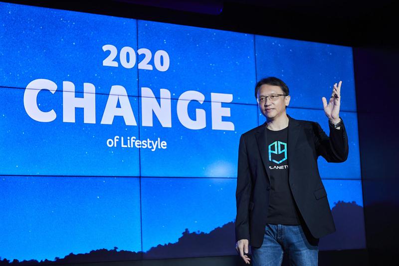 Acer-ის სამი ინოვაციური პორთფოლიო - „ქვა“ , „ქაღალდი“, „მაკრატელი“