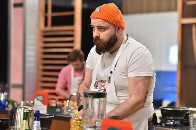 "კომენტარებში წავიკითხე, ამით ცოლის დაბრუნებას ცდილობსო... მსგავსი არაფერი იყო" - რა გეგმები აქვს "მასტერშეფში" მოსკოვიდან დაბრუნებულ თემო ქაქუჩაიას