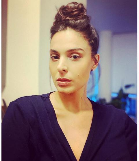 როგორ გამოიყურება სოფო ნიჟარაძე შვილის გაჩენის შემდეგ - ახალი ფოტოები მომღერლის "ინსტაგრამიდან"