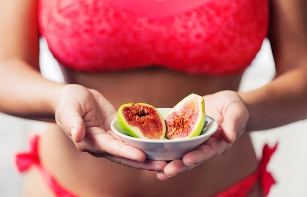 "ლეღვის ფოთლის ნახარშით დამწვარი 80 წლის პაციენტი გვყავდა, რომელიც შვილიშვილმა ბოროტად მოატყუა" - გუგა ქაშიბაძე უჩვეულო "ქართულ ფენომენზე"