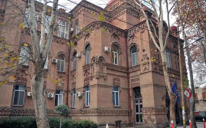 განათლების სამინისტრო  სალომე ზურაბიშვილს პასუხობს