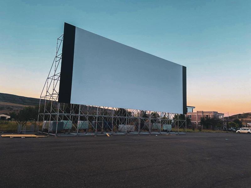 "კავეა Drive-in ლისის" გახსნაზე ყველა ბილეთი გაყიდულია - ერეკლე დეისაძის კონცერტი და "უარყოფითი რიცხვების" ჩვენება 10 ივლისს დაემატა!