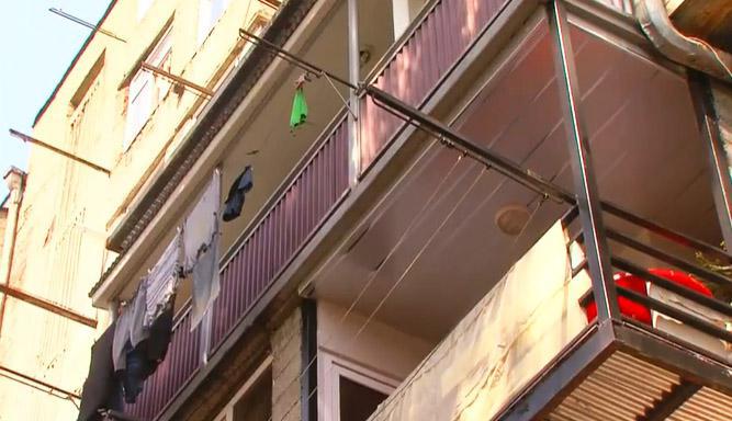 "გოგო ყვიროდა და შველას ითხოვდა" - ქუთაისში მომხდარი სასტიკი მკვლელობის დეტალები