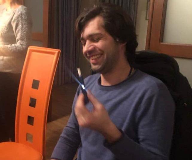 "ეზოში სვამდნენ და ყაყანებდნენ, კახას უთქვამს, - აქ ხალხი ცხოვრობს, ვწუხდებითო, ეს იუკადრისეს" - ყოფილი პოლიციელის მკვლელობის ახალი დეტალები