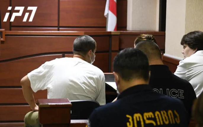 "დაჭრამდე ბუსა ჟვანიასა და ლევან თოფაძეს შორის სატელეფონო საუბრის დროს შელაპარაკება მოხდა" - პროკურორი