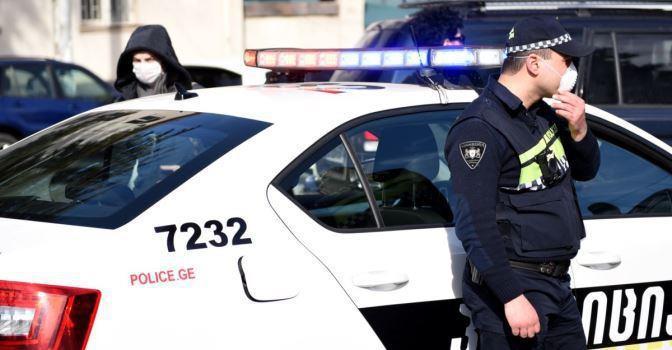 პოლიციამ დააჯარიმა კორონავირუსით ინფიცირებული საკრებულოს წევრი, რომელიც სამტრედიაში ავტომანქანით გადაადგილდებოდა