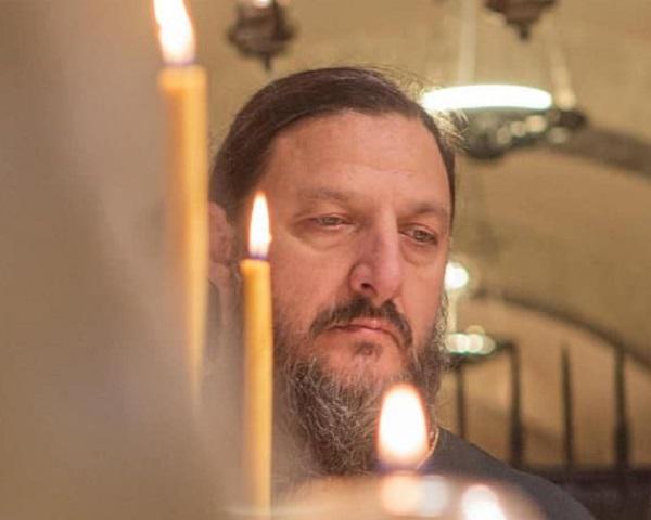 "ვერ უძლებენ ასაკოვანი დედები აქაურ ურთულეს სამუშაოს... კეთილი ინებეთ, ახალგაზრდებო და თქვენ წამოდით" -  რას წერს რომში მოღვაწე არქიმანდრიტი