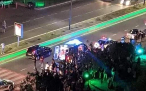 რუსთავში ავტომობილი ქვეითად მოსიარულე ახალგაზრდა ქალს და მცირეწლოვანს დაეჯახა