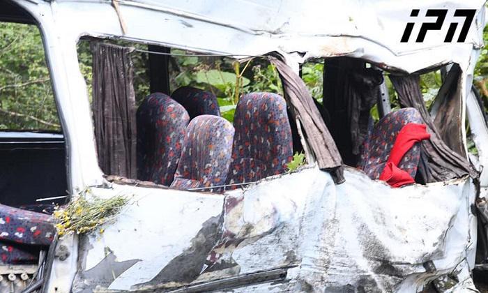 "20 ადამიანს სპრინტერში რა უნდა " - შატილის გზაზე მომხდარი ავარიისას დაღუპულთა ოჯახის წევრები პასუხისმგებლობას ტურისტულ კომპანიას აკისრებენ
