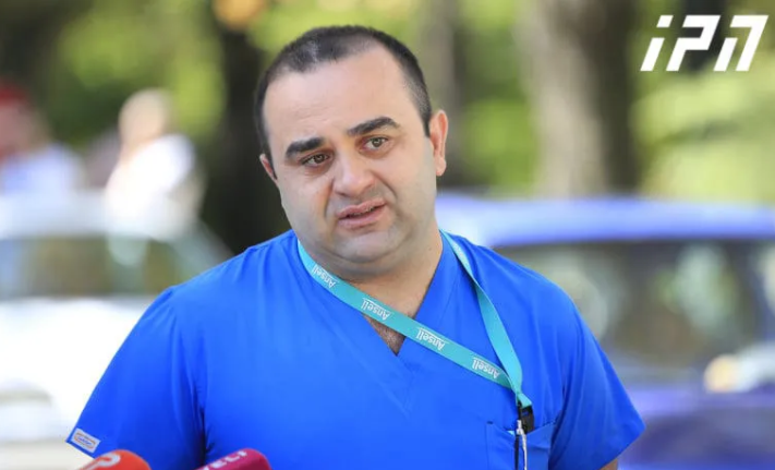 "შატილის გზაზე, ავარიისას დაშავებული სამივე პაციენტი იმყოფება ფილტვის ხელოვნურ ვენტილაციაზე" - ლევან რატიანი