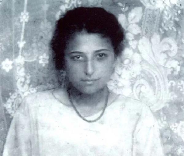 "ცოტა თხილი და თუ შესაძლებელია, რამე ტკბილეული გამოგზავნეთ… ნუ გეშინიანთ. გავიმარჯვებთ" - 25 აგვისტო მარო მაყაშვილის დაბადების დღეა