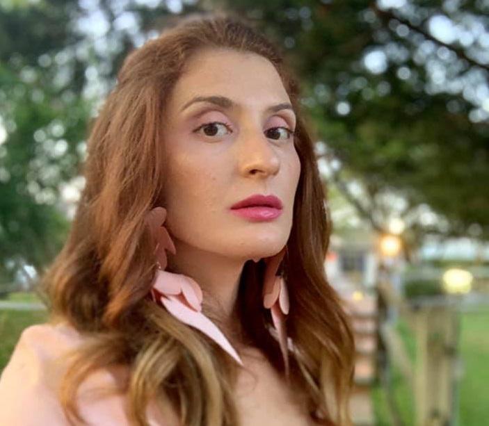 "პირი გამოირეცხეთ ყველამ, ვიდრე ჩვენზე რამეს იტყვით! ძალიან არ მინდოდა წლობით შვილის დატოვება, მაგრამ..." -  რას წერს ქართველი ბარონესა ემიგრანტ ქალებზე?