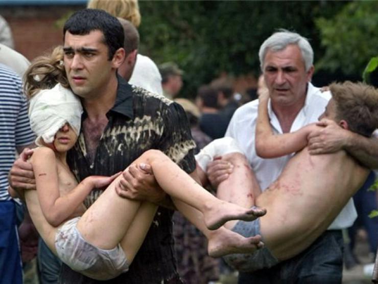 ბესლანის ტრაგედიიდან 16 წელი გავიდა - "გარდაცვლილთა ახლობლები რუსეთის ლიდერისგან მომხდარზე პასუხს დღემდე ელიან..."