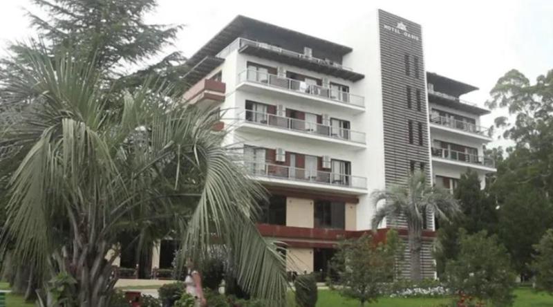 ჩაქვში, სასტუმრო "ოაზისის" მენეჯერის განცხადებით, სასტუმროს ჩაკეტვასთან დაკავშირებით გავრცელებული ინფორმაცია არასწორია