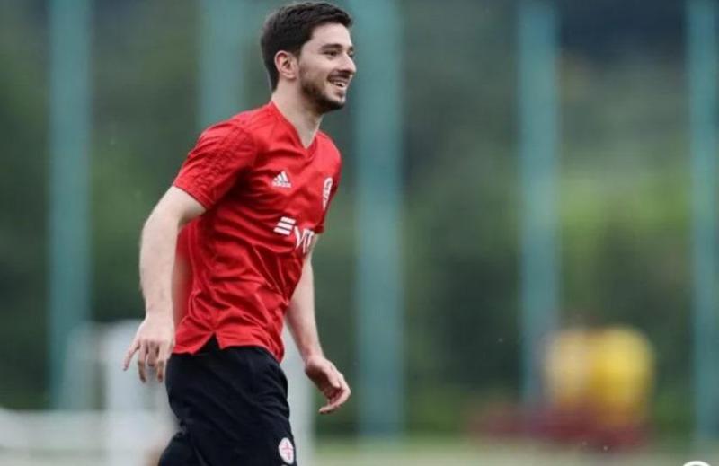 არსებული ინფორმაციით, საქართველოს ეროვნული ნაკრების ფეხბურთელს კორონავირუსი დაუდასტურდა