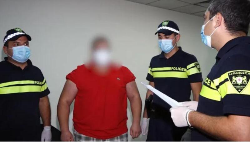 თბილისში, ერთ-ერთი ბარის დაცვის თანამშრომლები ორი  ადამიანის ცემის ბრალდებით  დააკავეს