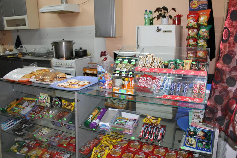 პანდემიის მიუხედავად, სკოლებში სასადილო არ დაიხურება