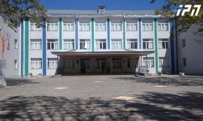 ქუთაისის 32-ე სკოლის 21 თანაშრომელს, მათ შორის დირექტორს და მოადგილეს კორონავირუსი დაუდასტურდა