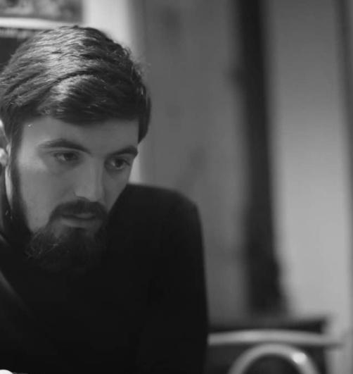 "დამიდგინეს COVID-19... მეორე დღეა ველოდები სასწრაფოს, რომ გადამიყვანონ" - რას ჰყვება ბათუმში მცხოვრები ინფიცირებული მოქალაქე