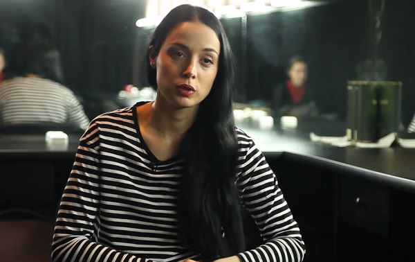 "დევნას არასდროს არავის დავუწყებ. არც ის მომწონს, მე რომ დამდევენ" - რატომ ვერ უყურებს ნანკა კალატოზიშვილი ეკრანზე საკუთარ თავს