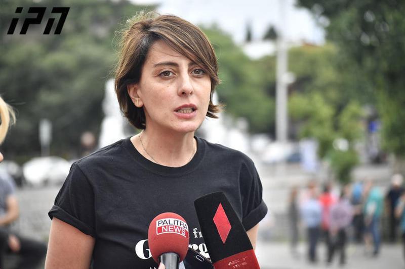 "ჩემზე და ჩემი ოჯახის წევრებზე მიმდინარეობს უკანონო თვალთვალი და ფარული მიყურადება" - ხატია დეკანოიძე