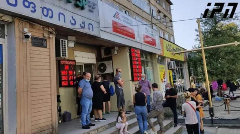 "კორპუსის სარდაფიდან იატაკი ამოჭრეს და შენობაში ამ ფორმით შეაღწიეს" - მიკროსაფინანსო ორგანიზაციიდან ნახევარ მილიონამდე ლარი მოიპარეს