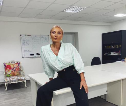 "ვიცი, რთული გზა იქნება, მაგრამ მარტივი არასდროს ამირჩევია" - ნანუკა ჟორჟოლიანის პირველი კომენტარი პოლიტიკაში წასვლაზე