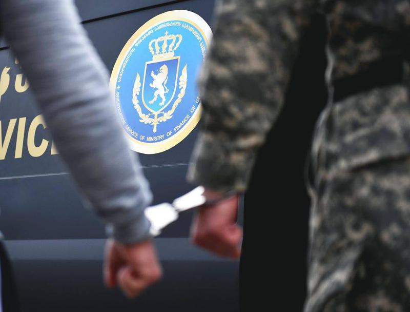 35 000 ლარზე მეტი ღირებულების ოქროს ნაკეთობების უკანონოდ შემოტანის ფაქტზე თურქეთის მოქალაქე დააკავეს