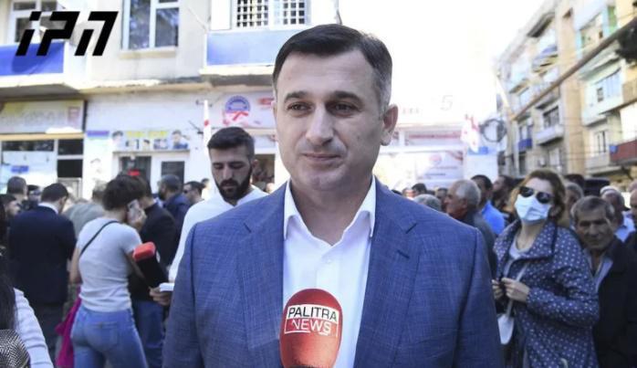 "მარნეულის საკრებულოს წევრმა "ოცნებიდან" ილხამ გასანოვმა მმართველი გუნდი დატოვა და "ნაცმოძრაობას" შეუერთდა" - კირკიტაძე