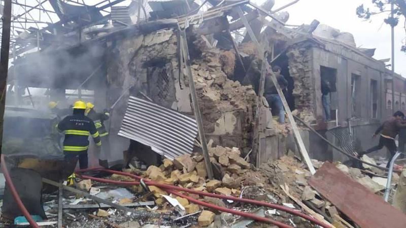 აზერბაიჯანის პრეზიდენტის თანაშემწე აცხადებს, რომ არაღიარებული მთიანი ყარაბაღის "ლიდერი" მძიმედ დაჭრილია - ბოლო ცნობები საომარი ზონიდან