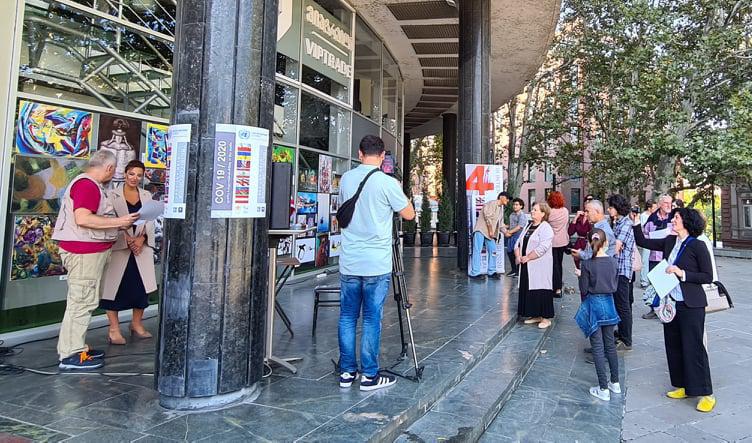 "შევინარჩუნოთ პოზიტიური შემოქმედებითი ტალღა პანდემიის პერიოდში" - საერთაშორისო გამოფენა "COV 19/2020" გაიხსნა