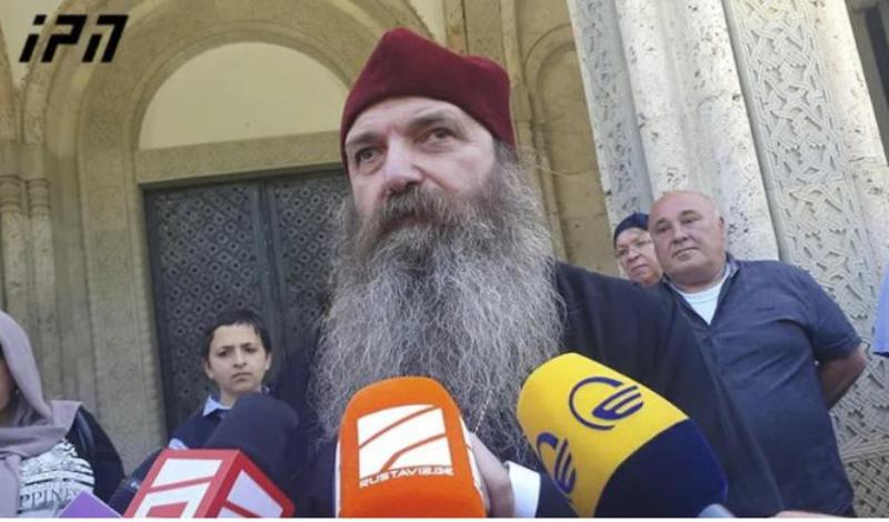 "თუ მარტო უცხოელებთან მისვლა არ არის საკმარისი, შეუძლიათ ჩვენთანაც მოვიდნენ" - მეუფე იაკობი ხელისუფლებასა და ოპოზიციაზე