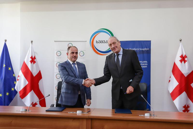 სემეკსა და სურსათის ეროვნულ სააგენტოს შორის მემორანდუმი გაფორმდა