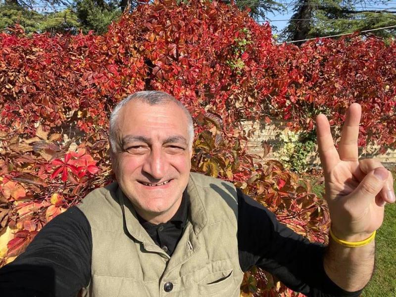 "ონლაინ, მაგრამ მაინც მე ვიქნები ჩემს გუნდთან ყველა მიტინგზე, ყველგან, სადაც ისინი იქნებიან" - რას ამბობს მამუკა ხაზარაძე კორონავირუსით დაინფიცირების შემდეგ