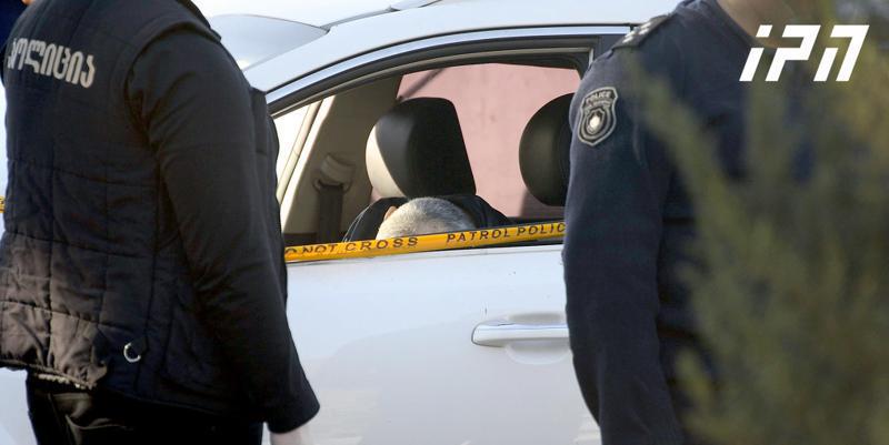 "დაახლოებით, ხუთჯერ გაისროლეს" - რას ყვება თვითმხილველი ავჭალაში მომხდარზე, სადაც შუახნის მამაკაცი მანქანაში მოკლული იპოვეს