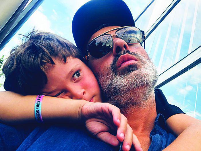 "შვილმა მითხრა. აქ ბევრი დანგრეული შენობაა, ნიუ-იორკში - არაო..." - გელა ბაბლუანის ოჯახი და ცხოვრება პანდემიის დროს