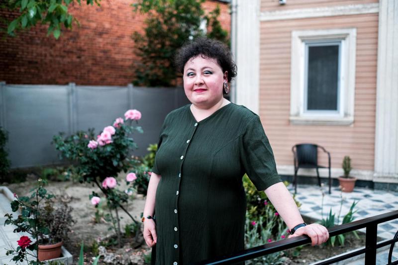 "თანმხლები დაავადებებიც ჰქონდა, მაგრამ ამას არ გამოუწვევია მისი დამძიმება" - რას ამბობენ ახლობლები 32 წლის ქალზე, რომელიც Covid-19-ით გარდაიცვალა