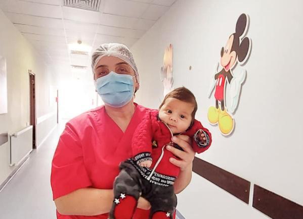 ქუთაისში 1 თვის ჩვილმა კორონავირუსი დაამარცხა