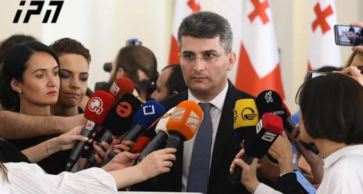 "არ ვიცი, "ჭყიპინების“ იმედზე თუ არიან "ნაცმოძრაობის“ წარმომადგენლები, პირწმინდად აგებენ არჩევნებს" - მამუკა მდინარაძე