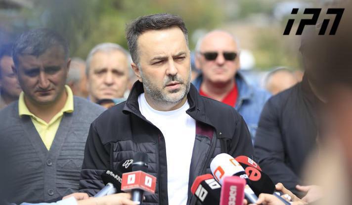 "კახა ოქრიაშვილის ბიძაშვილი, დმანისის საკრებულოს თავმჯდომარე დაჭრეს" - დიმიტრი შაშკინი